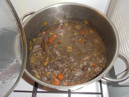 civet de porc sauce vin rouge/boudin noir